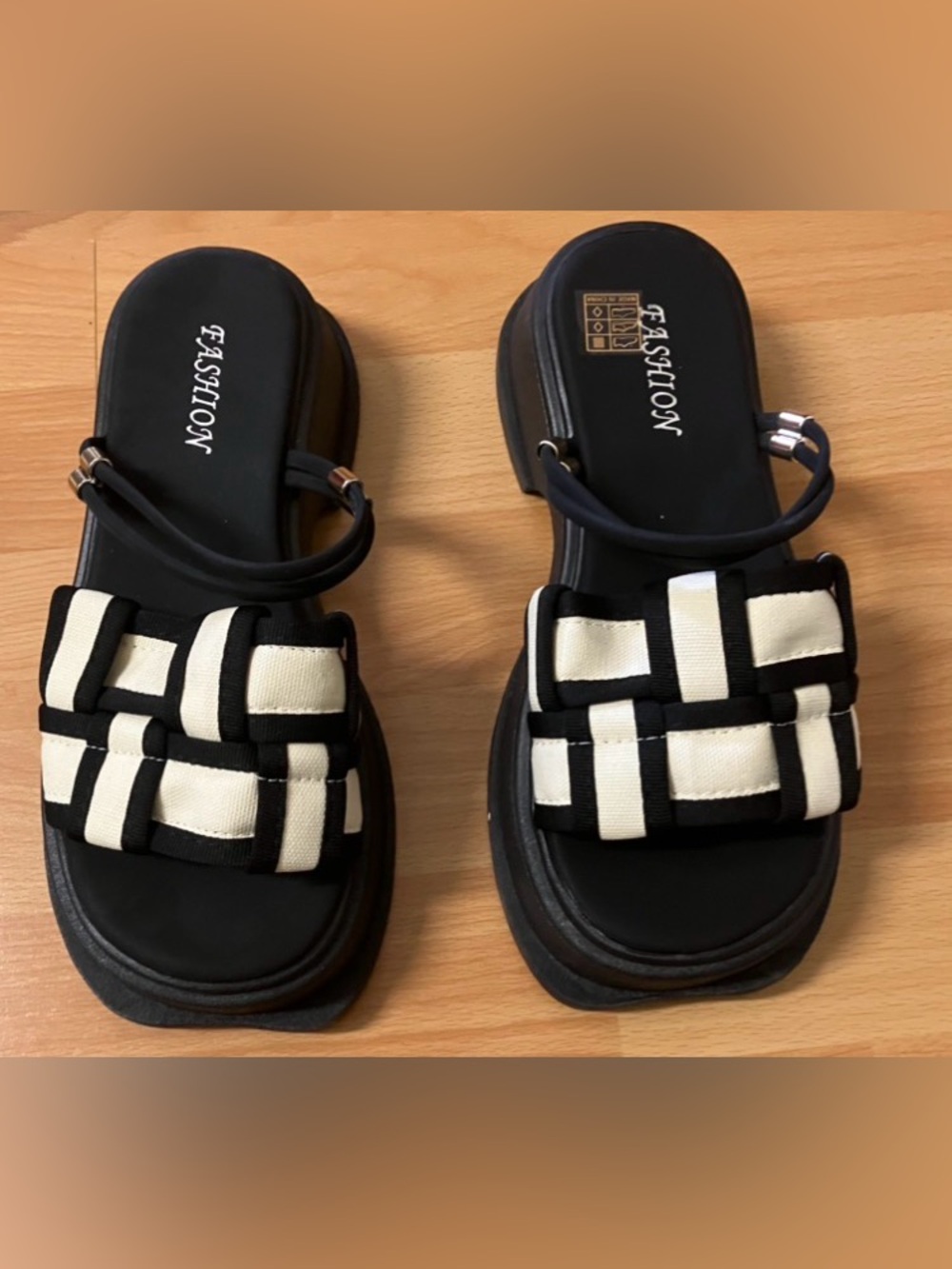 Black & Cream Color block Woven Slide or Sling (you choose) Sandals: 37 (7)